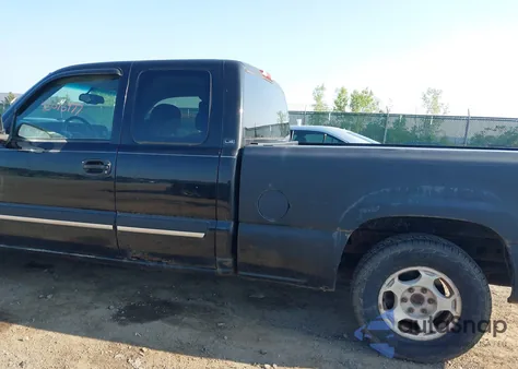 2003 Chevrolet Silverado 1500 Ls из США, поврежденный, VIN 2GCEC19T731121617